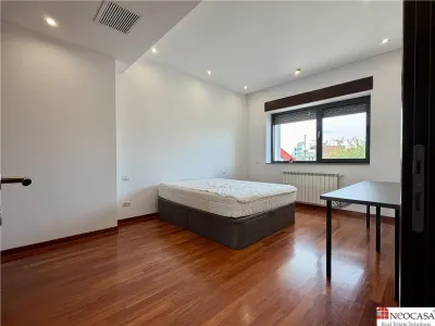 Apartament spatios si luminos de 4 camere | Dorobanti - foto 17
