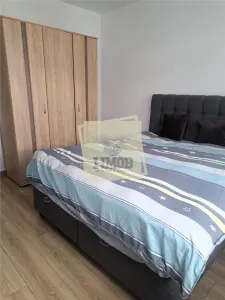Apartament 2 camere decomandat terasa si parcare zona Lazaret - foto 3