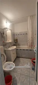 ZIMBRU 2 CAMERE DECOMANDAT BLOC 1988 ETAJ 3 DIN 8 - foto 5