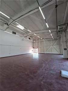 Showroom in Afumati cu platforma betonata - foto 2