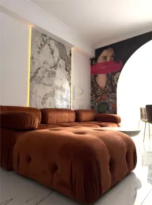 Apartament Premium în Piața Victoriei | Prima Închiriere | 58 MP | Parcare Privată - foto 1