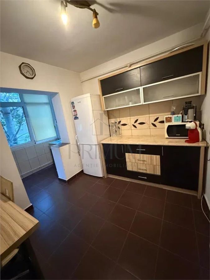 SOARELUI | 3 CAM | DECOMANDAT | 2 BAI | 2 BALCOANE | ANVELOPAT | CENTRALA | ET.3 - Timisoara