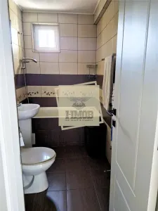Apartament 2 camere decomandat balcon si parcare zona Cedonia - foto 7
