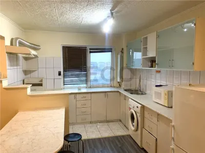 RECO  Apartament 3 camere, 64,61 mp utili, 2 balcoane Zona Nufarul Mobilat si gata de locuit. - foto 4