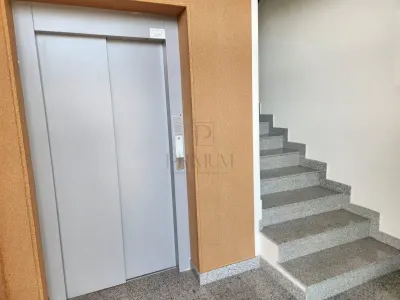 Apartament Premium & Foarte Eficient Energetic | 62 MP | Balcon 7 MP | Parcare | - foto 12