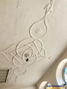 Resedinta istorica,cu teren privat,pivnita,pod,foisor,detalii originale,potential: rezidential,cultural,boutique. - foto 25