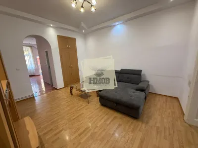Apartament spatios cu 2 camere Ultracentral - foto 7