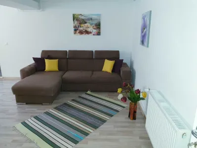 5 camere, Centrul istoric, Brasov - foto 2