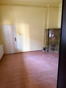 Casa saseasca spatioasa, beci cu arcade,  Rasnov, Brasov - foto 5