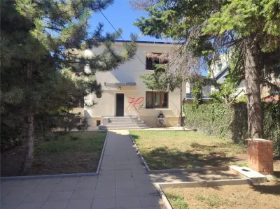 Vanzare vila parcul Tineretului - Carol - foto 13