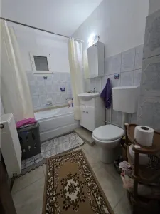 2 camere, renovat, mobilat, 56 mp, etaj 4, zona Pod - foto 5