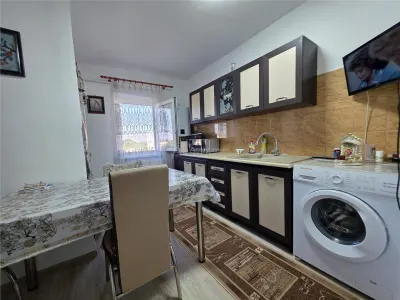 2 camere, renovat, mobilat, 56 mp, etaj 4, zona Pod - foto 7