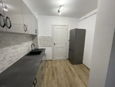 Inchiriere apartament 2 camere - foto 6