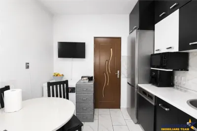 Apartament 2 camere decomandat, cu terasa, gradina si parcare privata: Tractorul, Coresi - foto 12