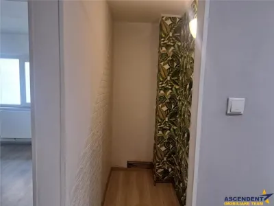 De inchiriat: Spatiu comercial aflat in zona centrala, Sfantu Gheorghe - foto 9