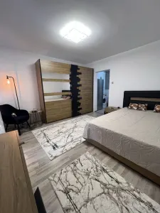 Garsonieră/Apartament o cameră de închiriat — Zona Tătărași - foto 3