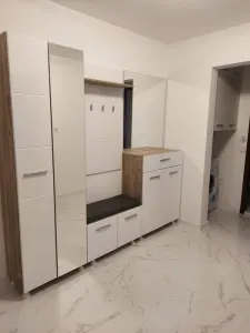 Apartament 2 camere de închiriat — Zona CUG - Iasi