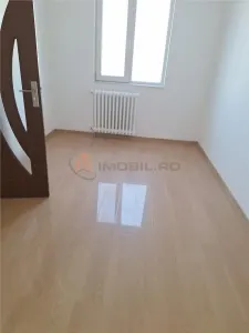 Apartament 3 camere Alexandru cel Bun - foto 4