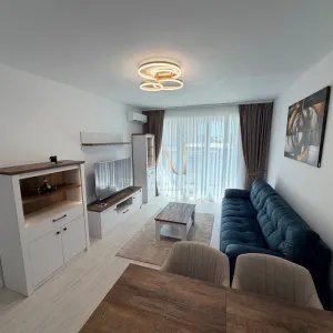 Inchiriez apartament cu 2camere, loc de parcare si o boxa la Maurer - foto 2