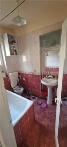 Apartament decomandat cu 2 intrari zona Balcescu-Odobescu - foto 11