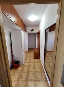 Olimpia, apartament 2 camere, semidecomandat, bloc izolat - foto 7
