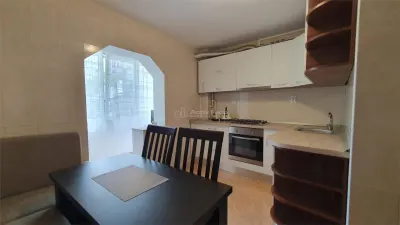 Inchiriere - Apartament 3 camere - Etaj 2 - Burdujeni - Cuza Voda 2 - foto 5