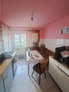 Decomandat cu 2 bai si 2 balcoane - Timisoara