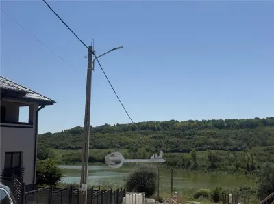 VILA EXCLUSIVISTA 4 CAM VALEA ADANCA LAC EZARENI PRIMA INCHIRIERE - foto 2