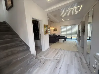 VILA EXCLUSIVISTA 4 CAM VALEA ADANCA LAC EZARENI PRIMA INCHIRIERE - foto 10