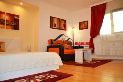 Garsoniera tip studio de inchiriat, gata de mutat, langa Targoviste. - foto 5