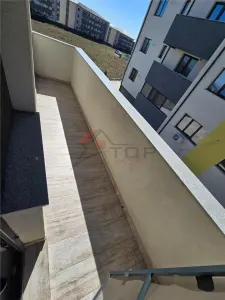 Etaj 1 - apartament 2 camere in bloc nou, geam la baie, loc de parcare inclus - foto 7