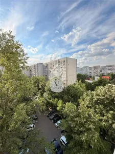  Apartament 2 camere de vanzare | La 1 minut de Metrou 1 Decembrie 1918 - foto 2