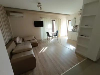 DUMBRAVITA - DECHATLON - 3 CAMERE - TERASA 10mp - ETAJ 1 - INCALZIRE PARDOSEALA - CLIMA - LOC PARCARE - Dumbravita