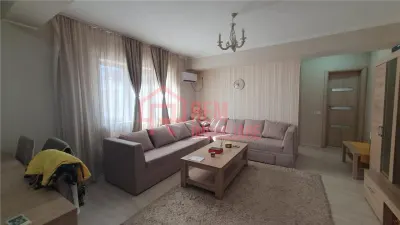 Vanzare apartament 2 camere,  mobilat pe comanda, bucatarie inchisa, etaj 1 din 3, in Dobroesti, str Ciresului - foto 15