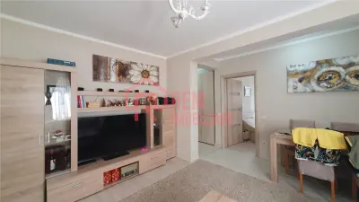 Vanzare apartament 2 camere,  mobilat pe comanda, bucatarie inchisa, etaj 1 din 3, in Dobroesti, str Ciresului - foto 5