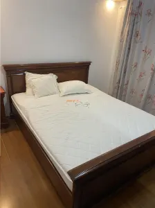 Apartament 4 camere Focsani , zona b- dul Independentei , suprafata generoasa 85 mp, etaj 2/3 , 2 balcoane , imbunatatit - foto 12