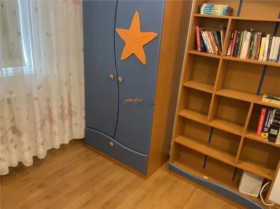 Apartament 4 camere Focsani , zona b- dul Independentei , suprafata generoasa 85 mp, etaj 2/3 , 2 balcoane , imbunatatit - foto 13