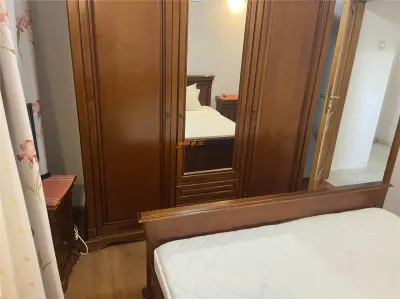 Apartament 4 camere Focsani , zona b- dul Independentei , suprafata generoasa 85 mp, etaj 2/3 , 2 balcoane , imbunatatit - foto 10
