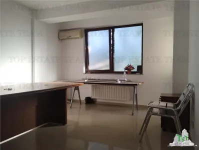Apartament premium 4 camere cu intrare separata, ideal office/cabinet, Sos.Oltenitei, Popesti Leordeni - foto 2