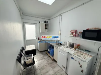 Inchiriere spatiu birouri in Ploiesti, zona Mihai Bravu - foto 5
