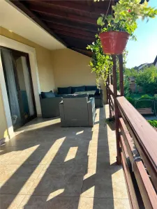 DUMBRAVITA - ETAJ 1 -  ZONA LIDL - 3 CAMERE  - 2 TERASE - CENTRALA PROPRIE - 2 LOC PARCARE - foto 2