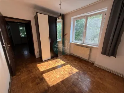 Apartament cu 4 camere 2 bai si balcon etajul 1 pe Rahovei - foto 10