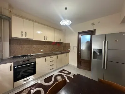 Inchiriere Apartament cu 2 camere Decomandat Bucium cu Loc de Parcare si Boxa - foto 3