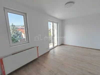 Vanzare -  Casa  - Vila - Prelungirea Ghencea - Dantelei - teren 245mp -205000E -  Comision 0! - foto 11