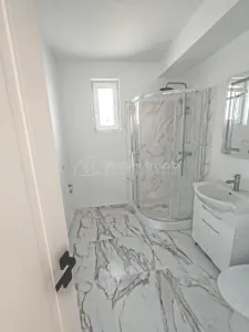Vanzare -  Casa  - Vila - Prelungirea Ghencea - Dantelei - teren 245mp -205000E -  Comision 0! - foto 5