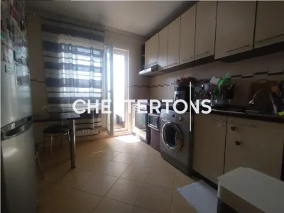 2 camere decomandate, bloc ''84 reabilitat termic, zona excelenta Berceni - foto 4