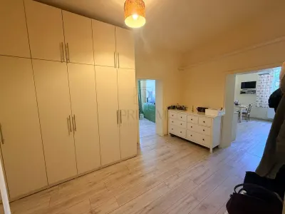 Apartament Foarte Spațios | 100 MP Utili | 3 Camere | Parcare | Traian - foto 5