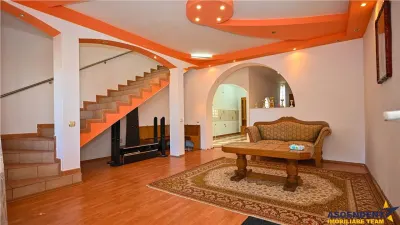 FILM&3D!Casa arhitectura flexibila:2 unitati,500mp teren,locuri parcare,Central, Brasov - foto 19