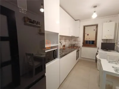 Apartament 2 camere cf 1 decomandat zona Micro 5 - foto 7