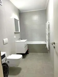 Garsoniera spatioasa de inchiriat – Maurer Villas, Faza 2 |Tractorul| Vedere superba spre Tampa | Boxa depozitare - foto 4